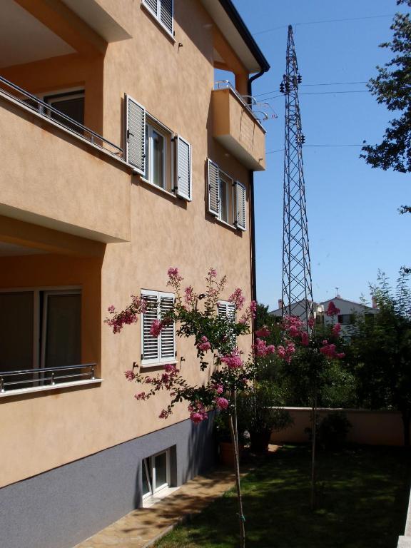 Apartments Nada Rovinj Exterior photo