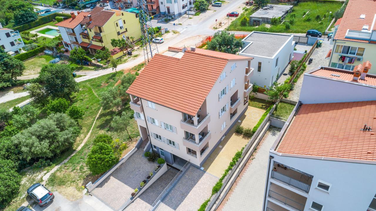 Apartments Nada Rovinj Exterior photo