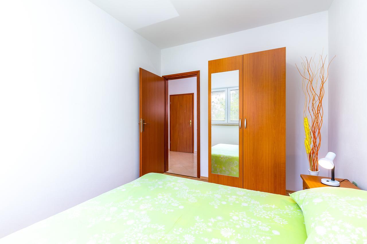 Apartments Nada Rovinj Exterior photo