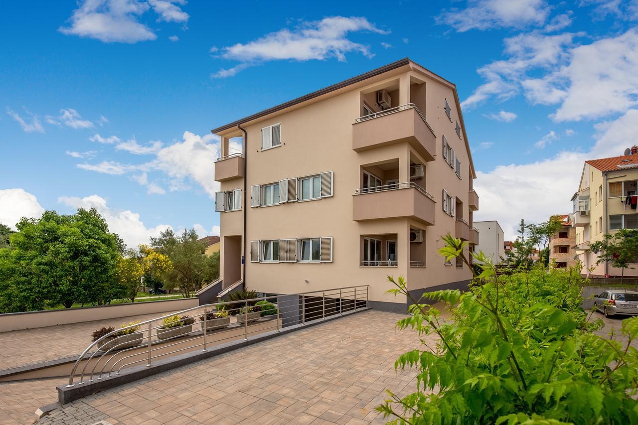 Apartments Nada Rovinj Exterior photo