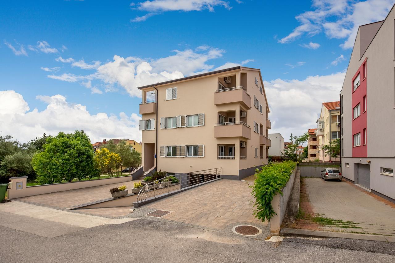 Apartments Nada Rovinj Exterior photo