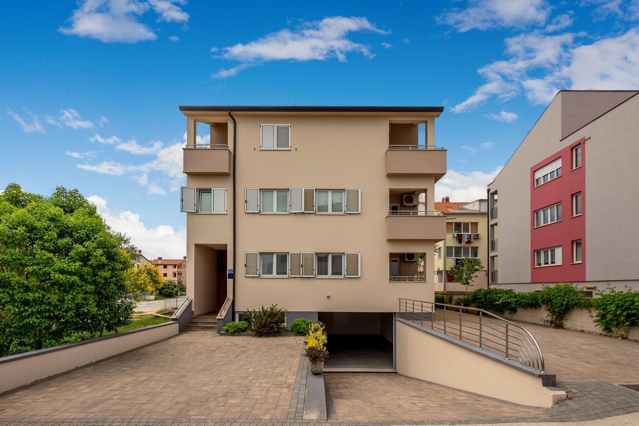 Apartments Nada Rovinj Exterior photo
